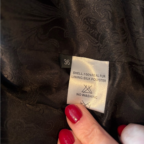 BLACKGLAMA Mink Fur Coat - Picture 16 of 16